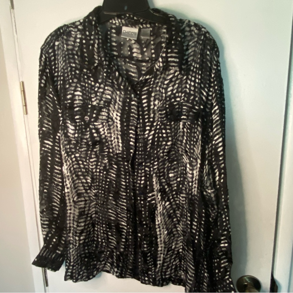 Chico’s Silk Rayon Black White Grey Burnout Blouse Size 3